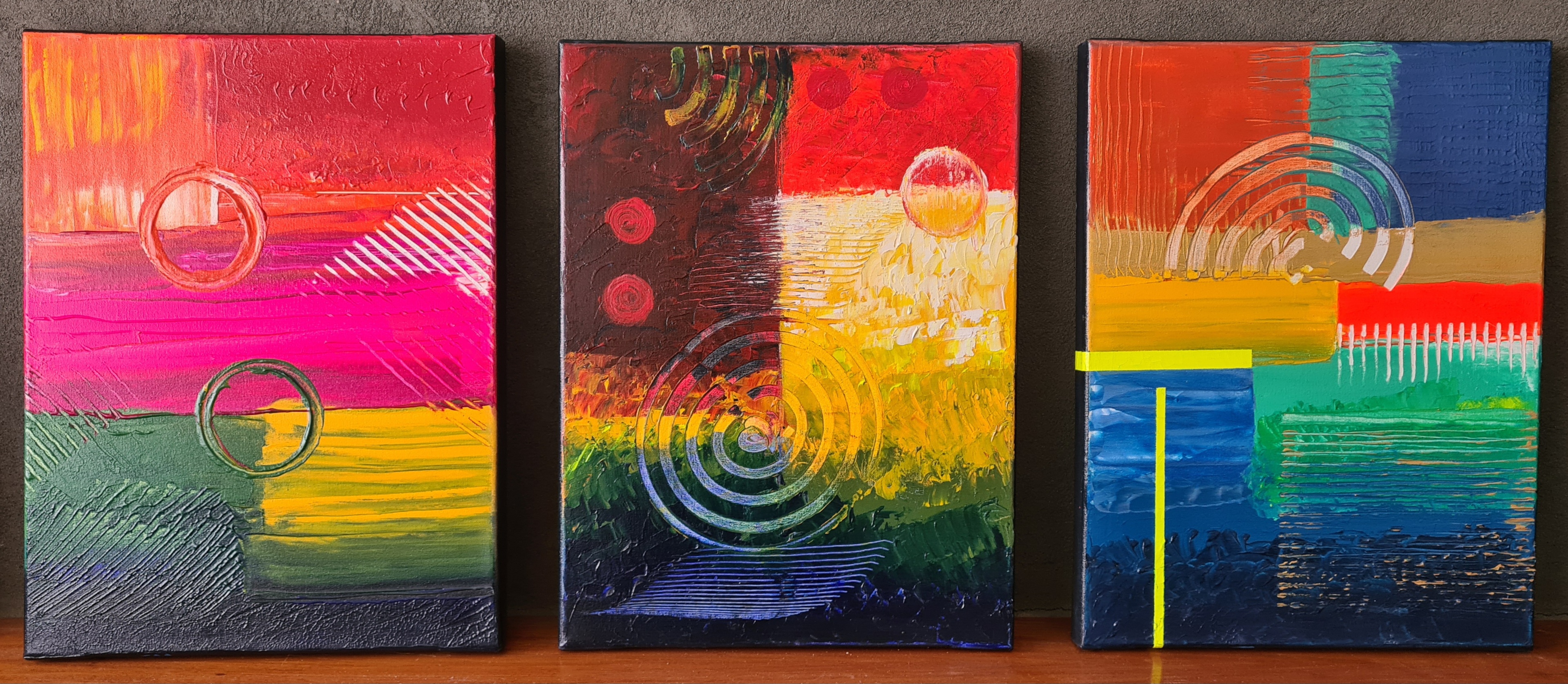 MULTICOLOR